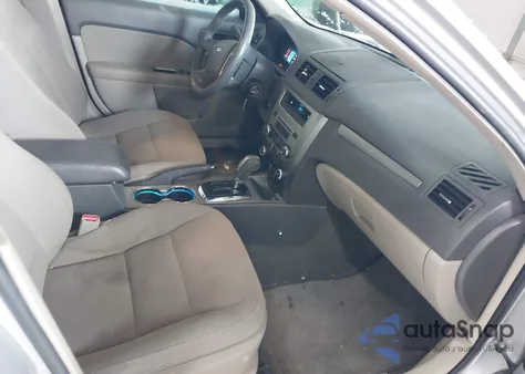 2010 Ford Fusion Hybrid from USA, damaged, VIN 3FADP0L36AR376759